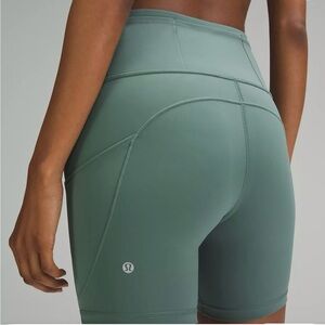 Lululemon Fast and Free High-Rise Short 6"  •  7 Pocket • Blue Cast Size 10
